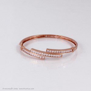 กำไลpink gold ไขว้3ชั้น